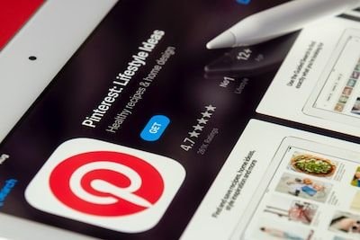 Est-il possible de faire usage des liens partenaires sur Pinterest ?